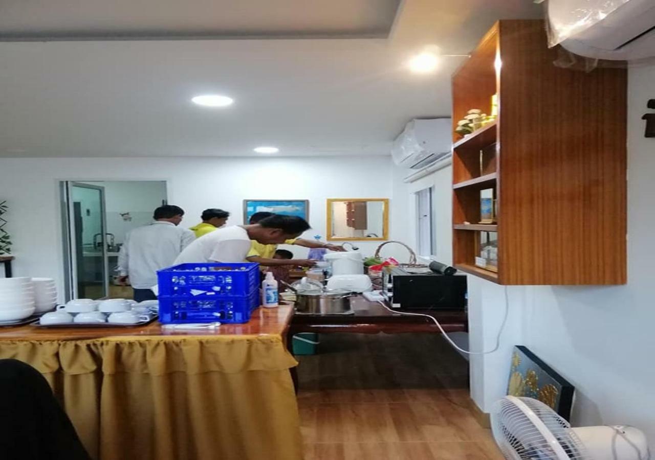 Baan Bua House 2 Hotel พระนครศรีอยุธยา ภายนอก รูปภาพ